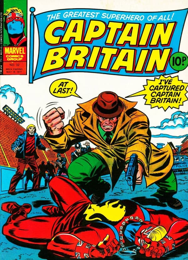 Captain Britain #32 cover